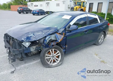 2017 Hyundai Sonata z USA, uszkodzony, nr VIN 5NPE24AF2HH518989